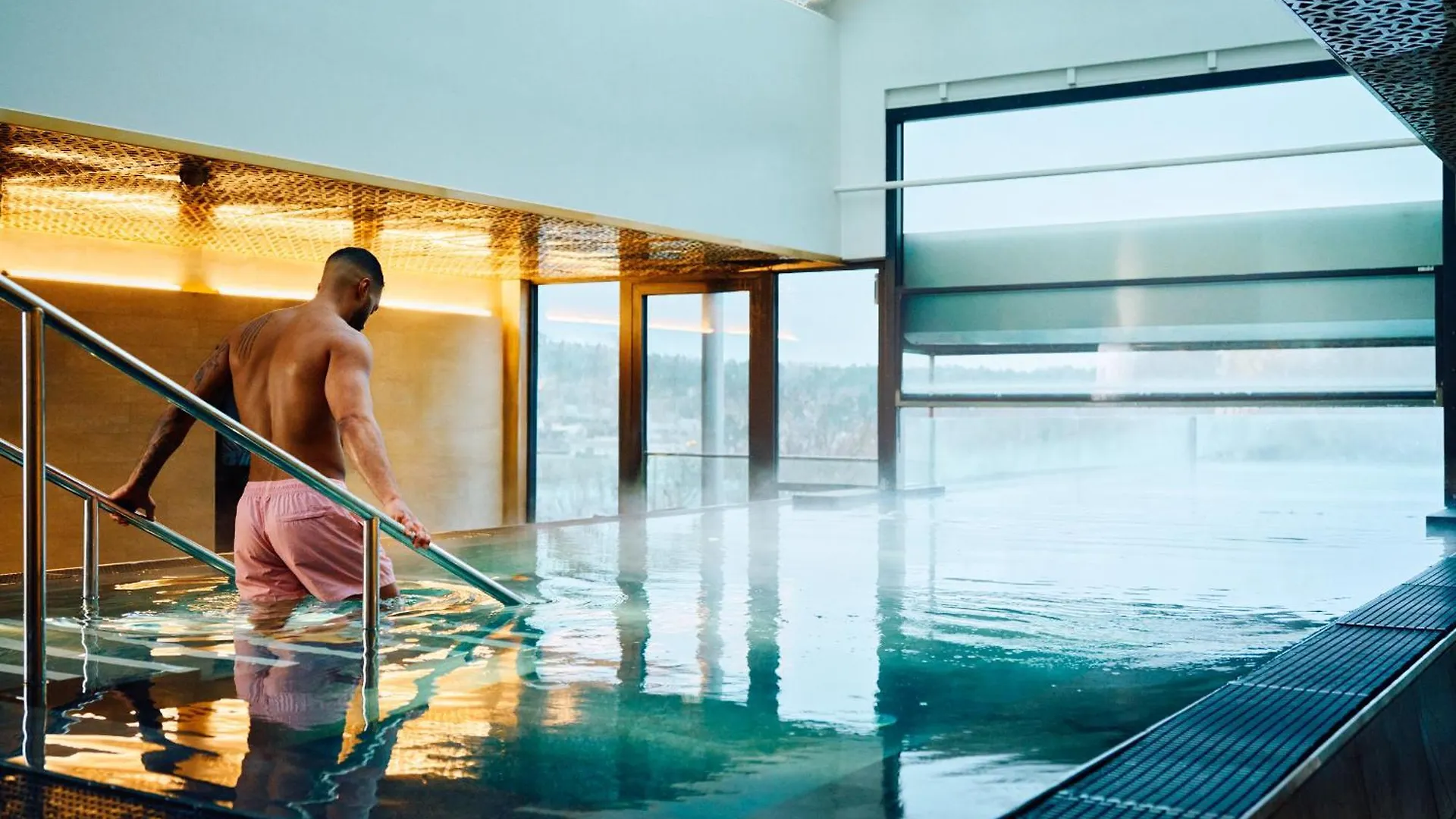 Clarion Hotel Stockholm 4*,